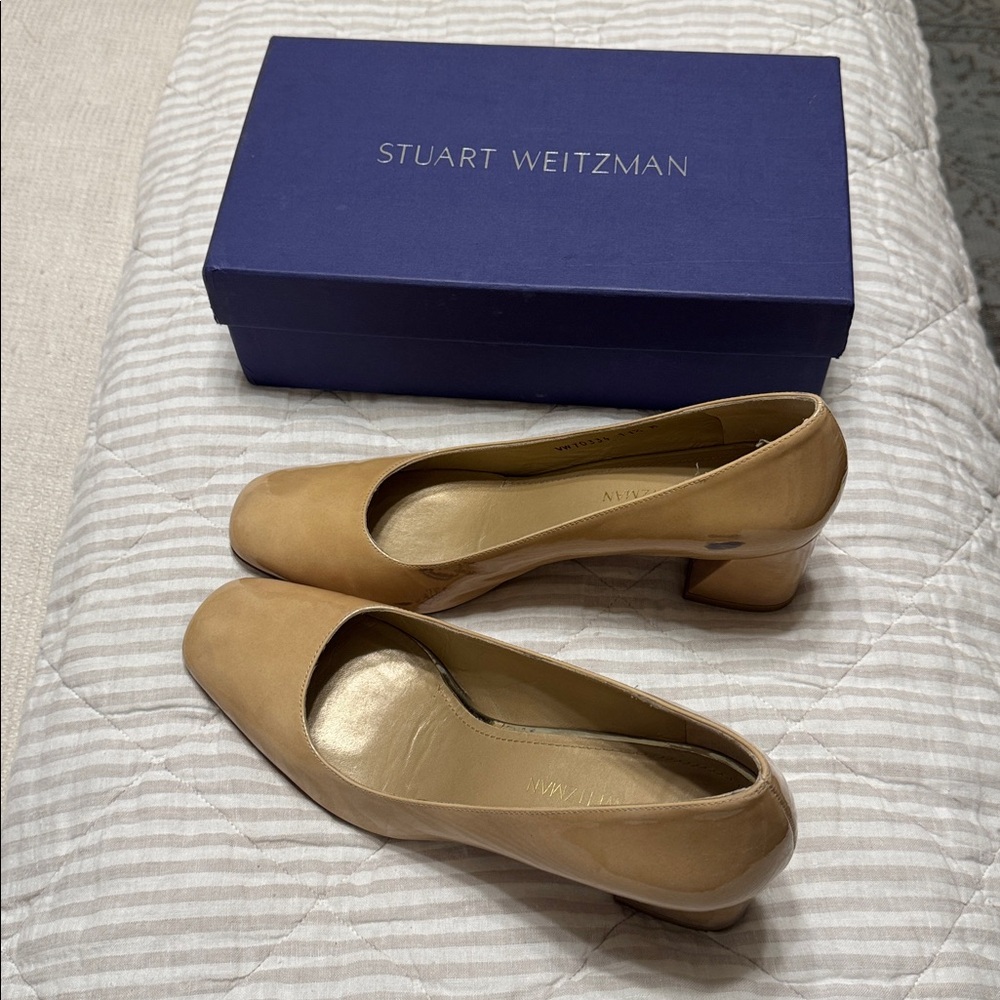 Stuart Weitzman Tan Patent Leather Heels, size 11 - Picture 10 of 12